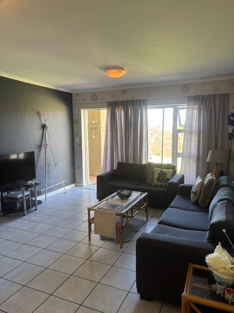 2 Bedroom Property for Sale in Goose Valley Western Cape